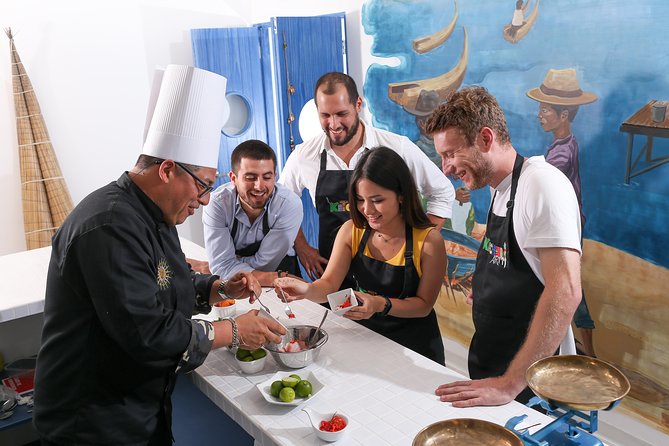 Peruvian Experience: Interactive, Cultural & Gastronomic Guided Tour - Logistics and Meeting Details