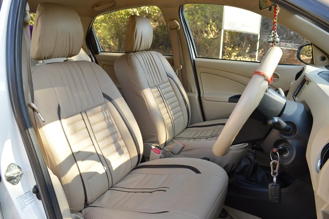 Private A/c Transfer Abu Road To Mount Abu (4 Seat A/c Sedan) - Vehicle Features