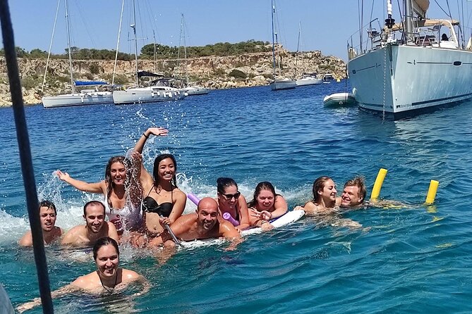 Private Boat Charter to Comino Blue Lagoon - Customizable Itineraries