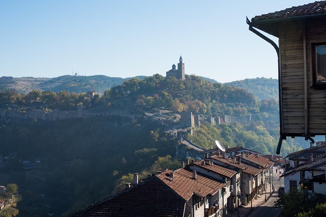 Private Day Trip to Bulgaria and Veliko Tarnovo From Bucharest - Itinerary Highlights