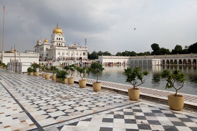 Private Delhi Spiritual and Temples Tour - Inclusions and Amenities