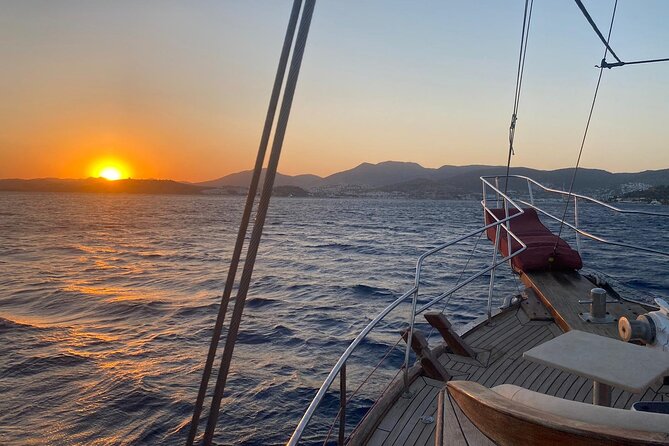 Private Sunset Boat Tour in Bodrum With Dinner - Meeting and Departure Details