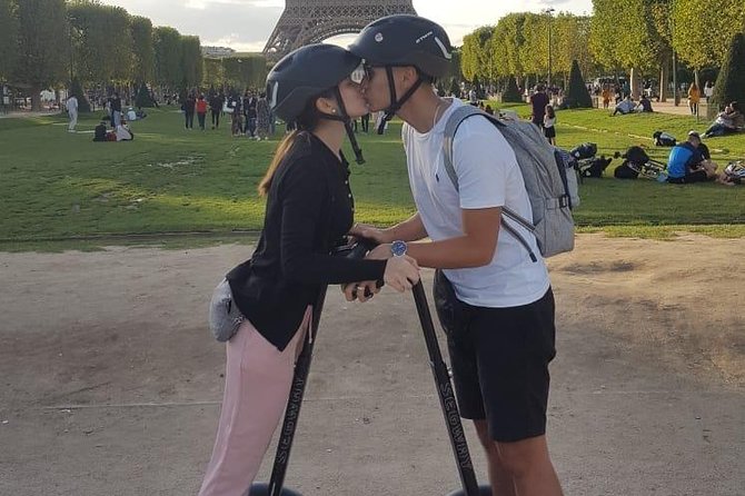 Private Tour: Discover Paris With Local, 3 Hours on a Segway - Experience Overview