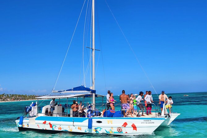 Punta Cana Private Catamaran (Medium Group) - Capacity and Group Size