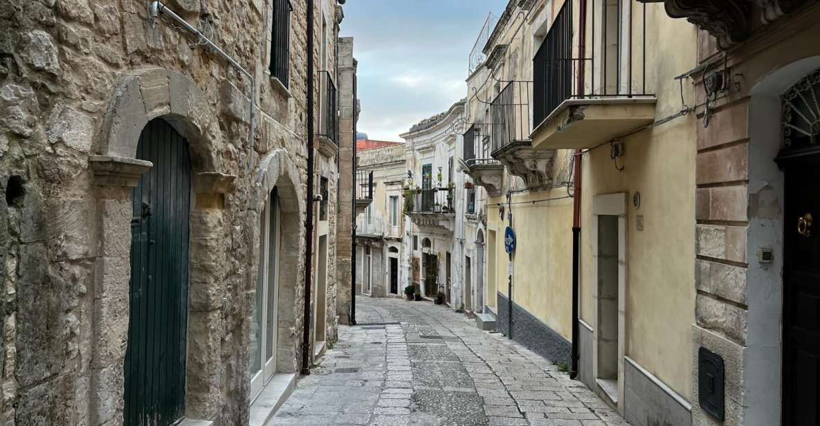 Ragusa Ibla: Guided Tour With Food Tasting - Itinerary Highlights