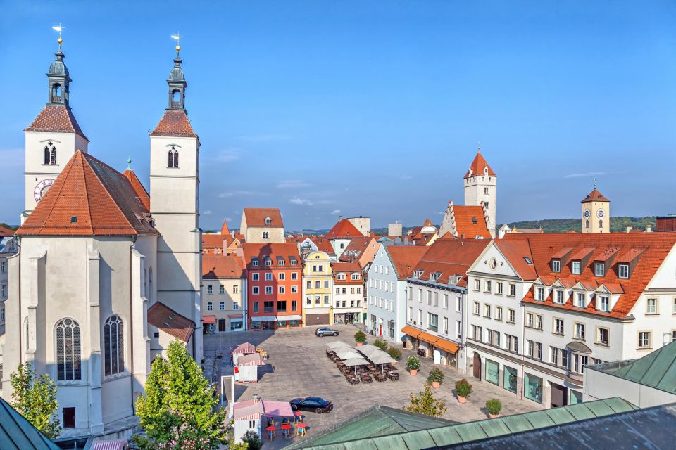 Regensburg: Express Walk With a Local in 60 Minutes - Highlights and Activities