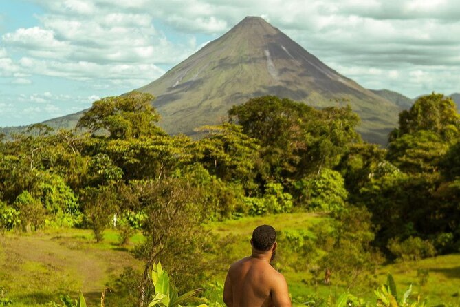 Relaxing Hotsprings and La Fortuna Waterfall Tour - Experience the Hotsprings