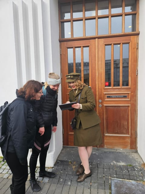 Reykjavik: World War II Walking Tour Around the City Centre - Highlights of the Walking Tour