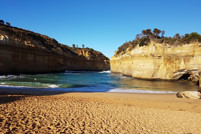 Ride Tours 2 Day Great Ocean Road Trip for 18-35 Year Olds - Inclusions and Amenities