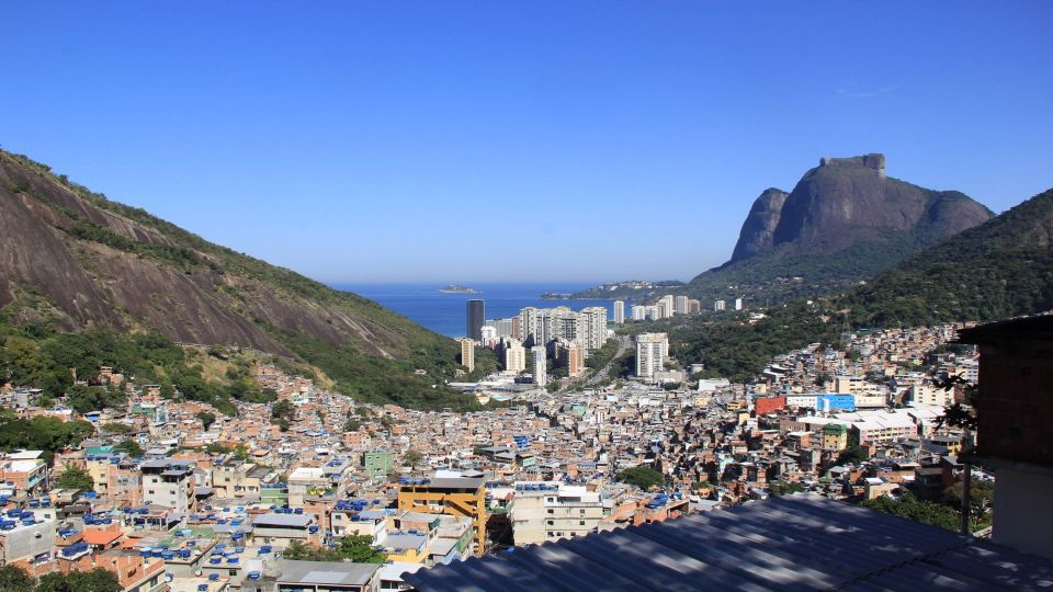 Rio: Rocinha Guided Favela Tour With Community Stories - Itinerary and Schedule