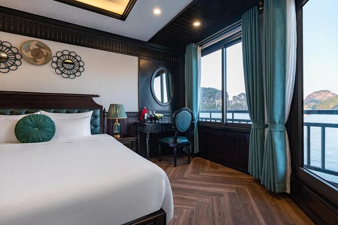 RITA Cruise 5* Lan Hạ-Cat Ba 3 Days 2 Nights With 2 Ways Transfer - Itinerary Highlights