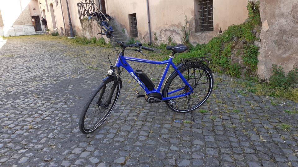 Rome: Electric Bike Rental With Helmet - Experience Highlights