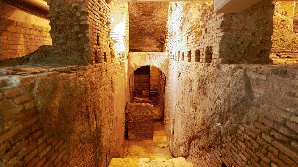 Rome: Immersive Underground and Piazzas Tour - Unique Experience of Underground Rome