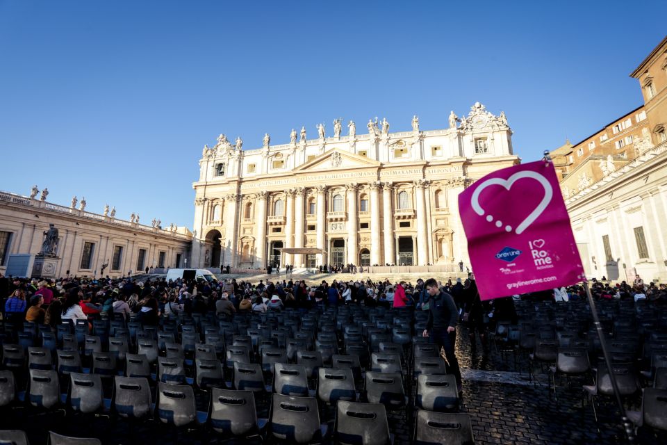 Rome: Public Papal Audience - Logistics and Coordination