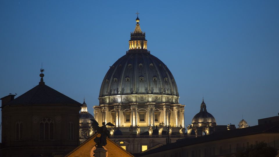 Rome: St. Peters Basilica Guided Tour Papal Tombs and Dome - Itinerary Highlights