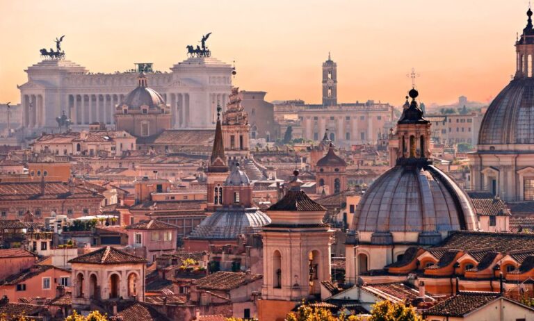 Rome: Taxi Transfer in the City Center