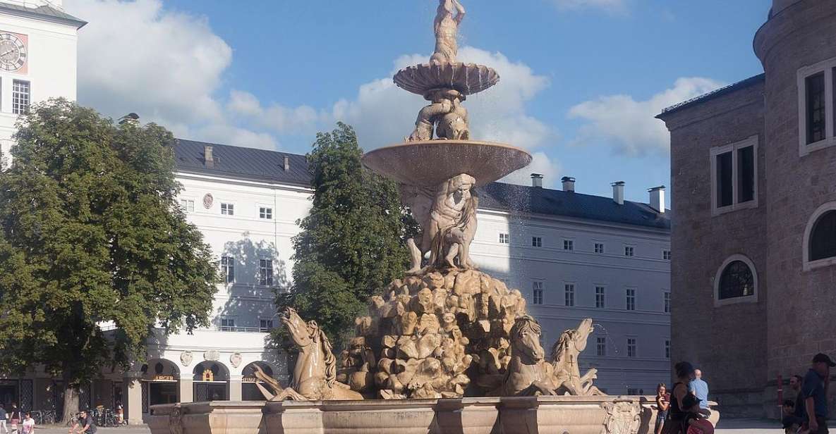 Salzburg: Private One-Way Transfer to Cesky Krumlov - Pricing and Group Details