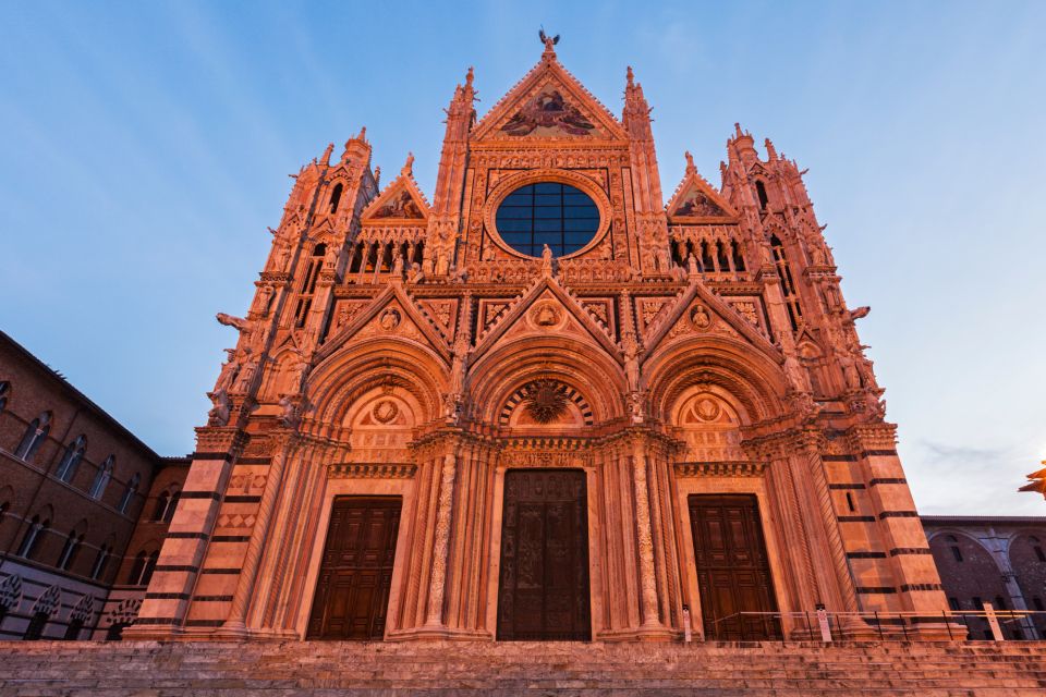 Siena: First Discovery Walk and Reading Walking Tour - Itinerary Highlights