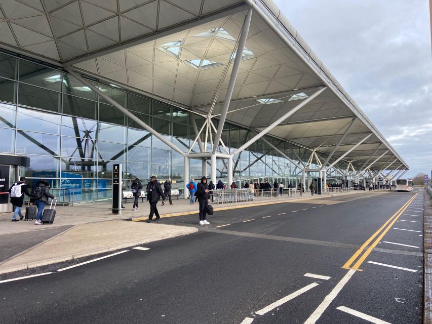 Stansted Airport to Heathrow Airport - Private Transfer - Booking Process