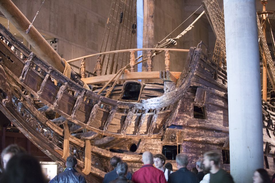 Stockholm: Old Town, Djurgården Island & Vasa Museum - Key Attractions in Old Town