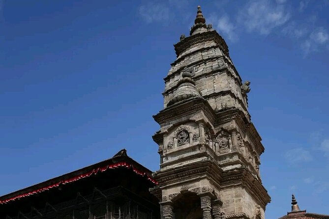 Stunning Nagarkot Sunrise & Ancient Bhaktapur Durbar Square Tour - Nagarkot Sunrise Experience