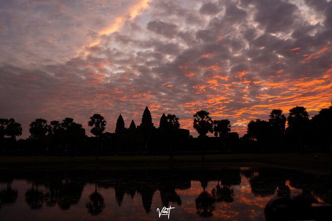 Sunrise Small Group Tour in Siem Reap - Pickup and Meeting Details