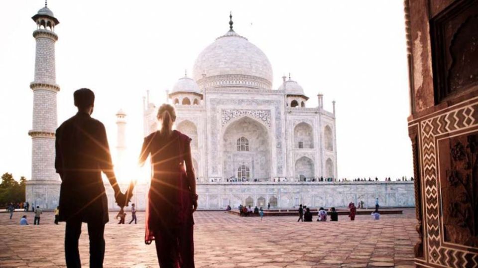 Sunset Taj Mahal Tour With Skip-The-Line & Lateral Entry - Itinerary Highlights