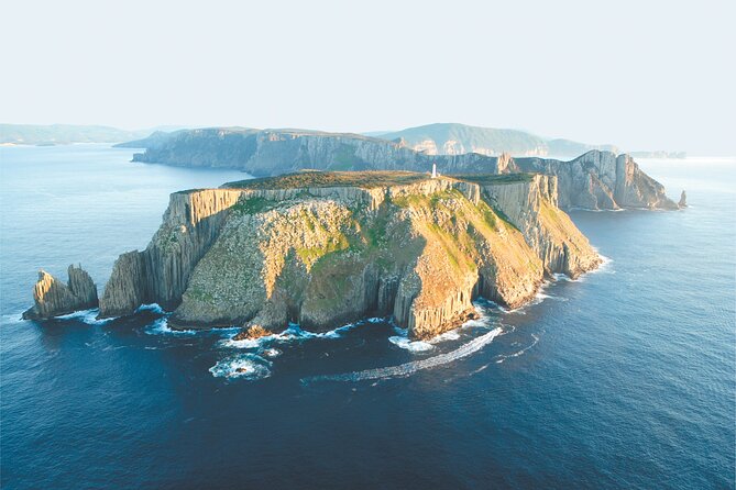 Tasman Island Cruises Day Tour From Hobart - Itinerary and Experience