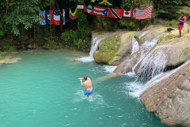 The Best of Dunns River ,Blue Hole and Tubing From Ocho Rios - Whats Included in the Tour