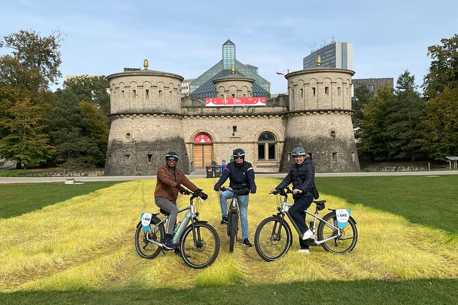 The Best of Luxembourg City Guided E-bike Tour - Unique Tour Experience