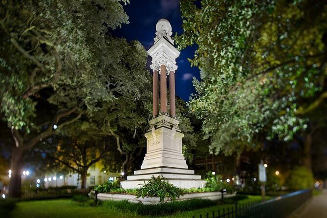 Uncensored Zombie Night-Time Walking Ghost Tour of Savannah (Ages 18+) - Tour Schedule and Meeting Point