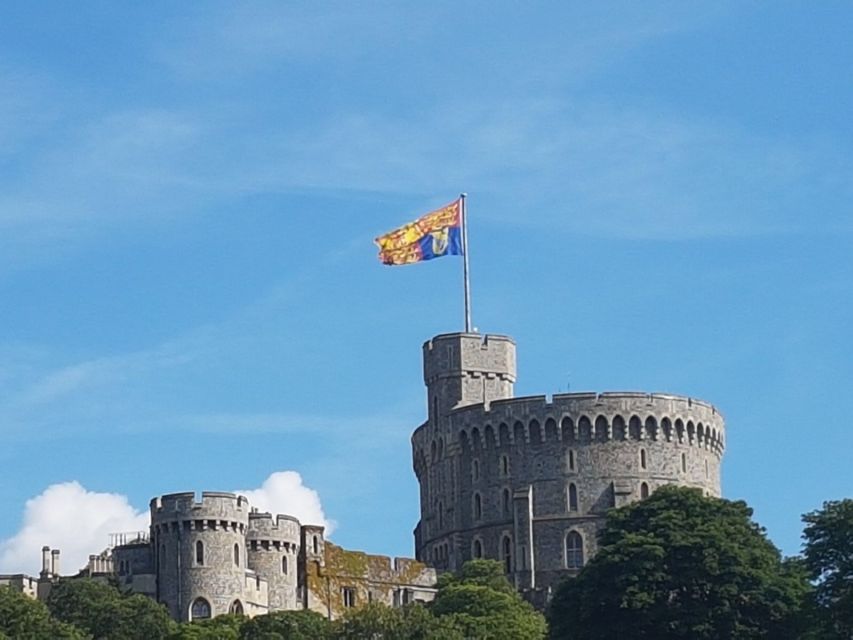 Windsor Castle & Hampton Court Palace VIP Black Taxi Tour - Highlights of the Tour