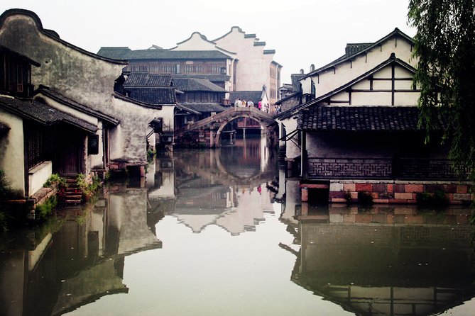 Wuzhen Water Town Delight Tour With Riverside Lunch Experience - Inclusions and Benefits