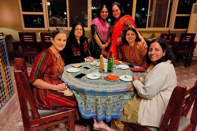 3-Hour Cooking Class With an Indian Family - Key Points