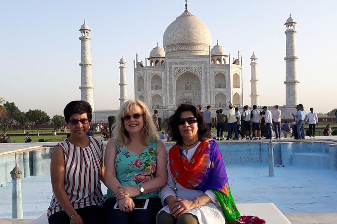 02 Days Taj Mahal Trip By Car From Delhi - Transportation Details