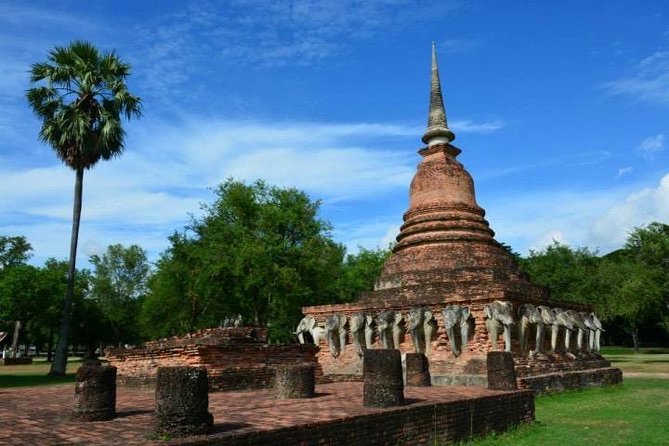 1 Day Sukhothai Historical Park From Chiang Mai Private Tour - Inclusions and Amenities