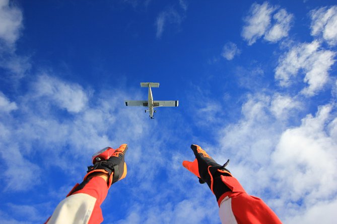 10,000ft Skydive Over Abel Tasman With NZS Most Epic Scenery - Easy Logistics