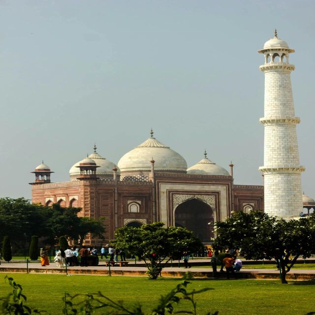 2 Day All Inclusive Taj Mahal & Agra City Tour From Banglore - Day 1 Activities