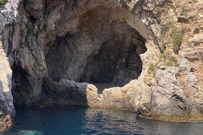 2-Hours Excursion to the Blue Grotto of Taormina in Isola Bella - Customer Reviews and Ratings