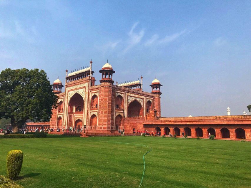 4-Days Luxury Golden Triangle Tour Agra & Jaipur From Delhi - Inclusions and Accommodations