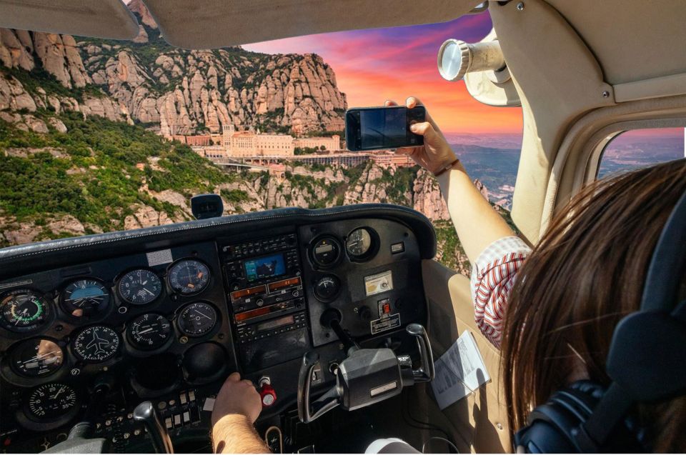 45 Minutes - Montserrat Tourist Flight in a Small Plane - Highlights of the Experience