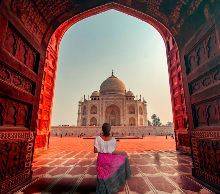 Agra: Skip-the-Line Private Guided Tour of the Taj Mahal - Tour Guide and Languages