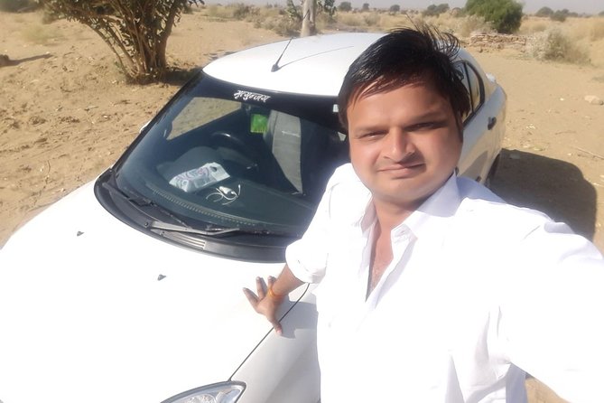Airport Taxi Udaipur International Airport UDR to Hotels Drop - Meeting Points