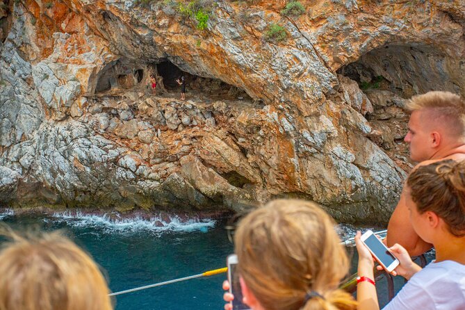 Alanya Pirate Boat With Lunch and Drinks - Scenic Highlights of the Cruise