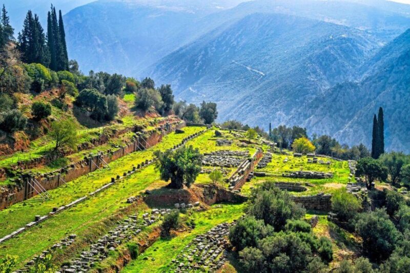 Athens: Thermopylae, Delphi & Meteora Private Tour With Meal - Inclusions and Transportation