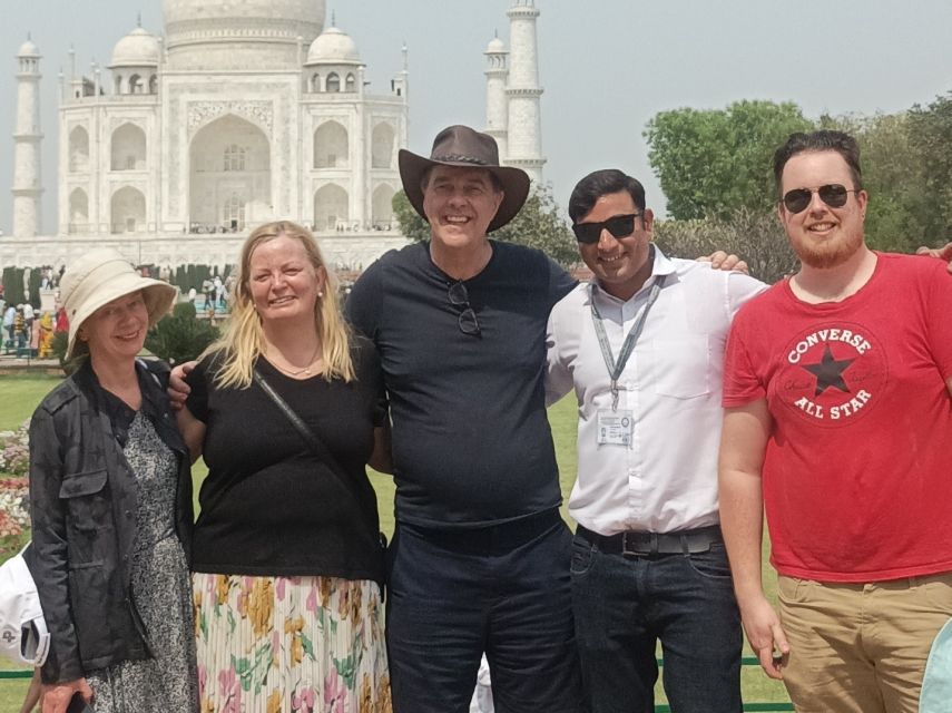 Bangalore : Overnight Tour Of Tajmahal With Delhi Tour - Day 1 Highlights