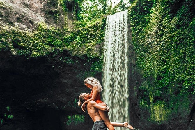 Best of Ubud : One Day Hidden Waterfall Tour With Tempel - Experience the Hidden Waterfalls