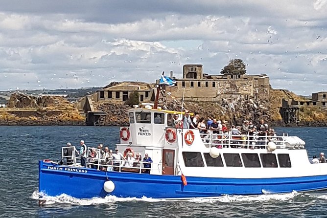 Blackness Castle Cruise - Onboard Amenities