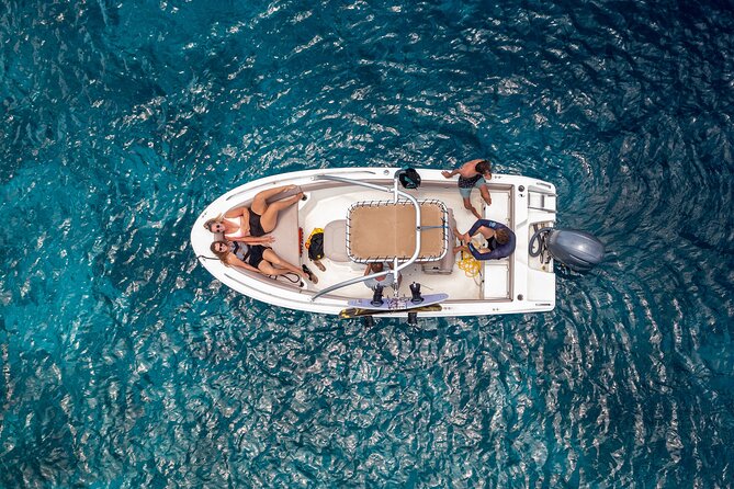 Boat Rental on Bonaire - Safety and Age Restrictions