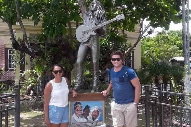 Bob Marley Mausoleum Tour From Ocho Rios - Booking Information